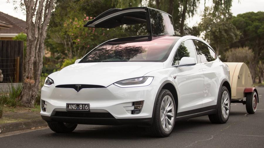  Tesla Model X 75D 2017 года  (AU) (фото 2 из 17)